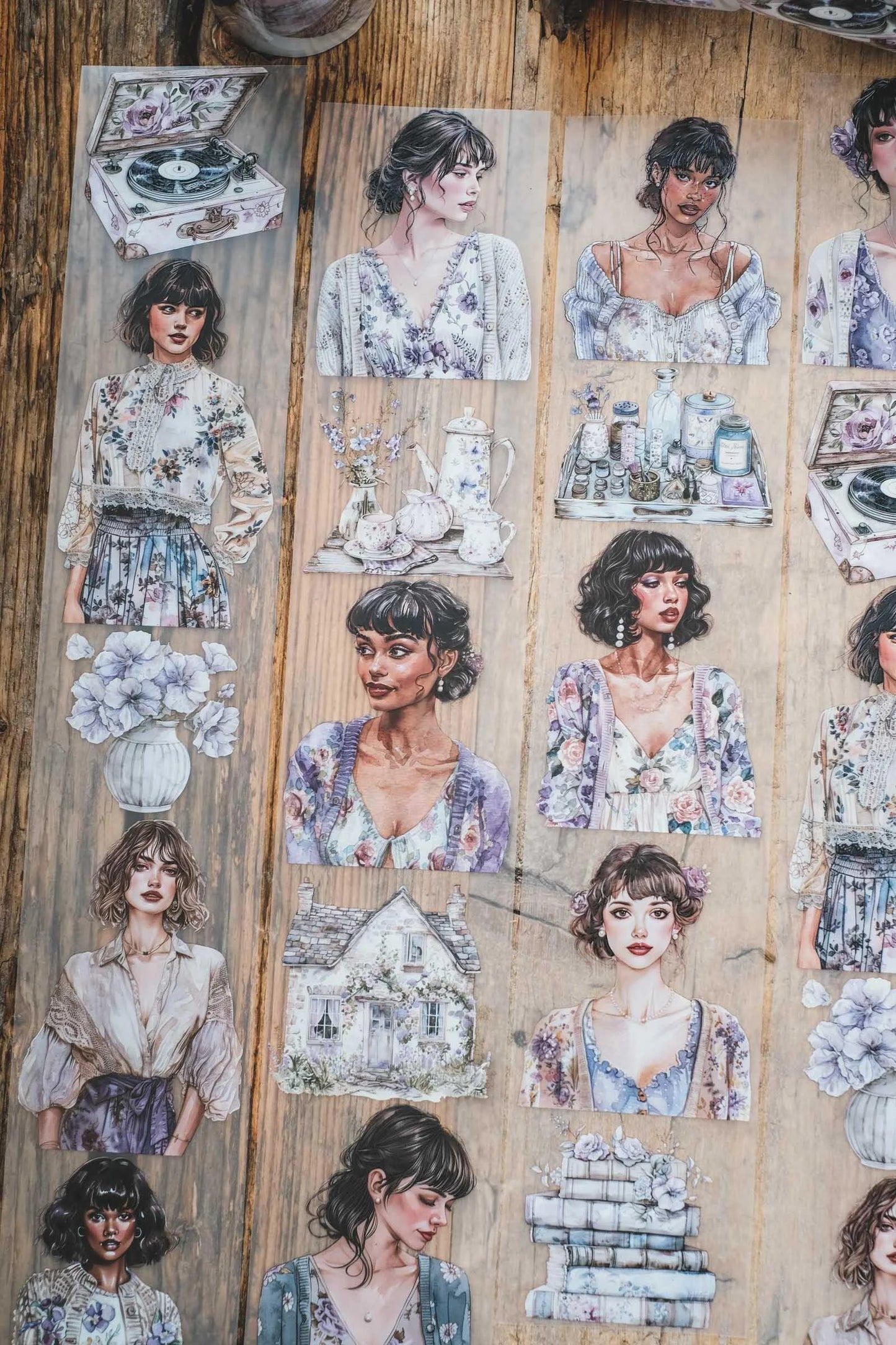 LG| Soft purple vintage cottage